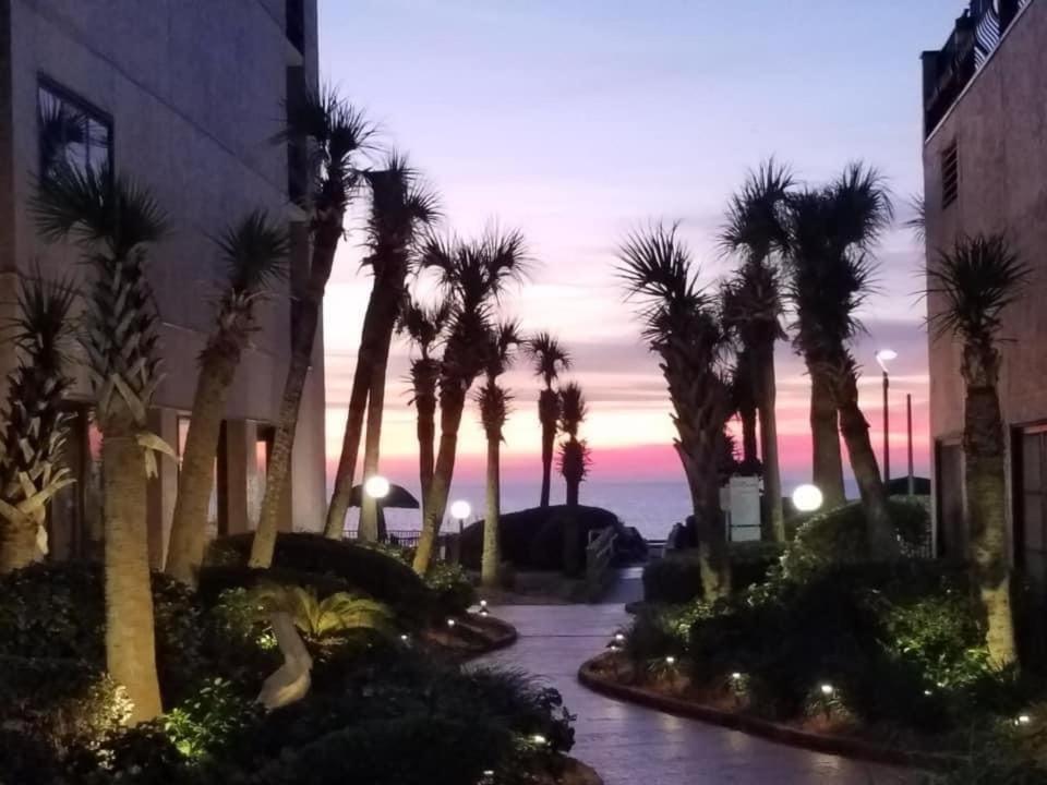 默特尔比奇Ocean Front, Private Balconies公寓式酒店 外观 照片